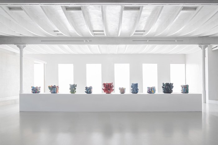 SIDE GALLERY ART