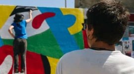 Foto Arte Urbano. Nuevo mural en el 12 + 1 de Sant Feliu de Llobregat: Pouvelle